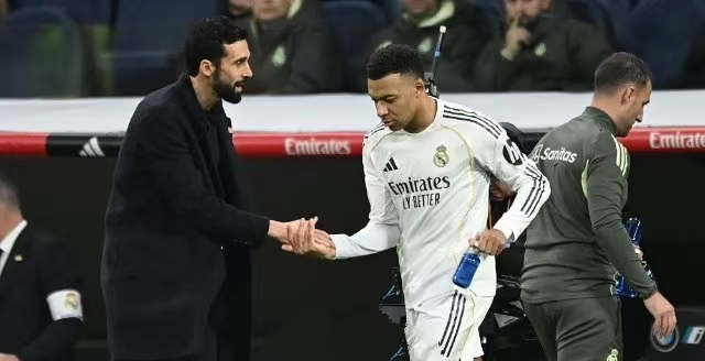 Když „čtvrtý útočník“ strhne okouzlující image Realu Madrid
